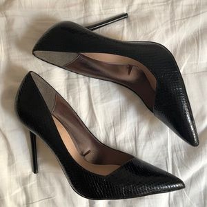 Zara Shoes - Zara Animal Print Heels Zara Shoes - Zara Animal Print Heels